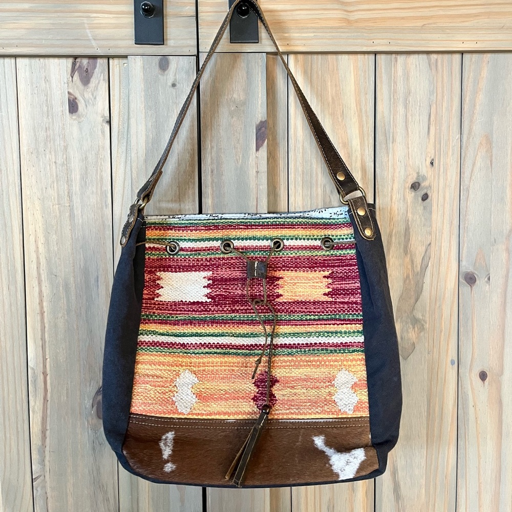 Myra Bag 👜